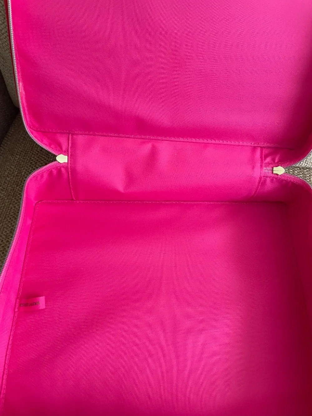 Estée Lauder Holiday Travel Case
